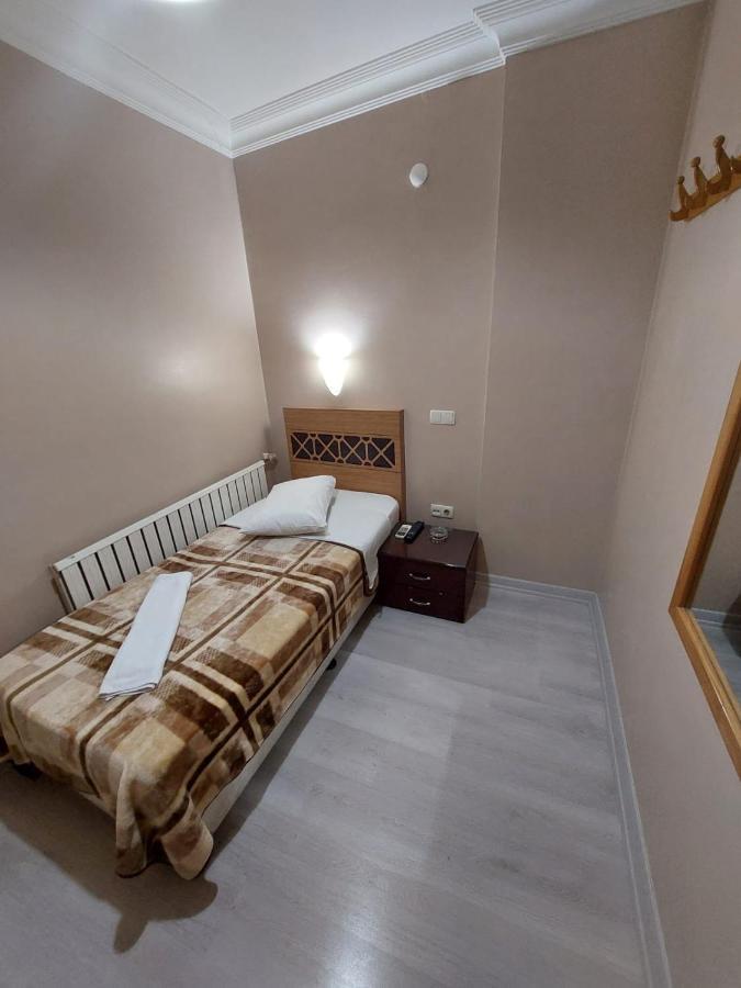 Otel Uemit Istanbul Eksteriør bilde