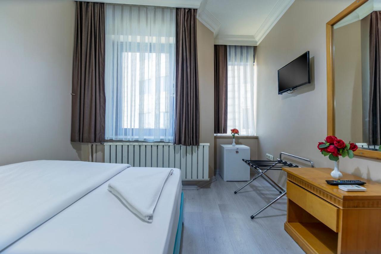 Otel Uemit Istanbul Eksteriør bilde