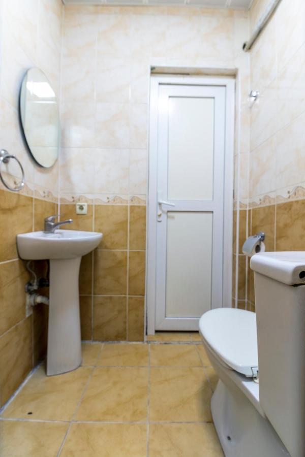 Otel Uemit Istanbul Eksteriør bilde