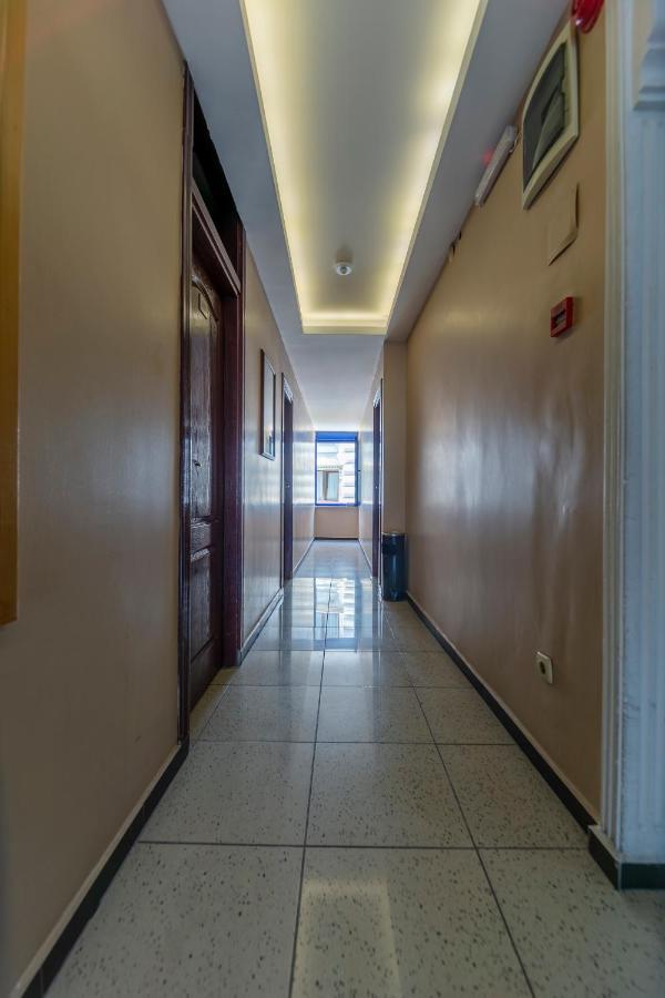 Otel Uemit Istanbul Eksteriør bilde